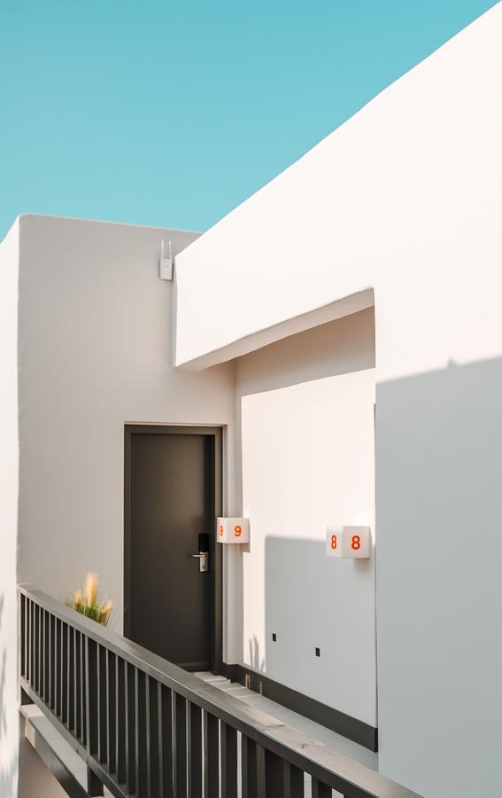 Sandom Parikia  Exterior photo